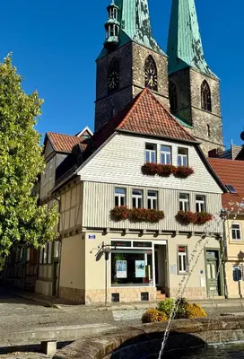 Das Gebäude in dem sich die Ferienwohnung befindet