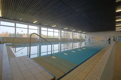 Der Swimmingpool an oder in der Nähe von Apartment 449
