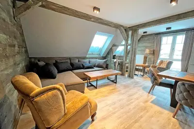 Ein Sitzbereich in der Unterkunft StrandBerg's Ursprung: Spa & Kitchen