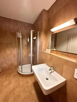 Ein Badezimmer in der Unterkunft Altstadthotel Ilsenburg