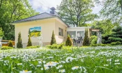 Ein Garten an der Unterkunft Ferienhaus Kurt