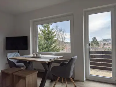 Ein allgemeiner Bergblick oder ein Berglick von der Ferienwohnung aus