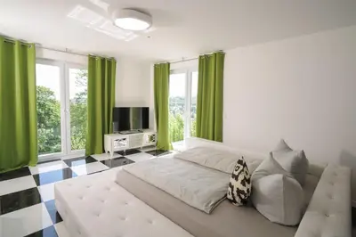 TV/Unterhaltungsangebot in der Unterkunft Designloft SH 19 - Upgrade House
