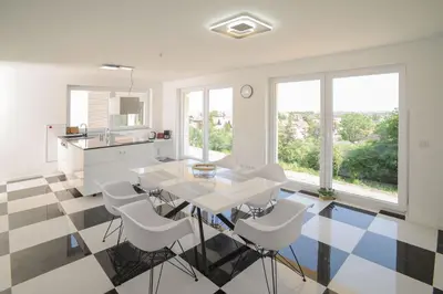 Küche/Küchenzeile in der Unterkunft Designlofts Über der Stadt - Sennhütte 15
