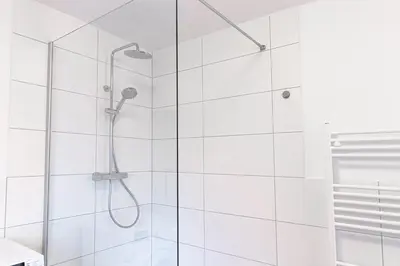 Ein Badezimmer in der Unterkunft Ferienwohnungen Galerie im Klink