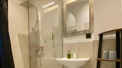 Ein Badezimmer in der Unterkunft wohlBfinden appartementhaus