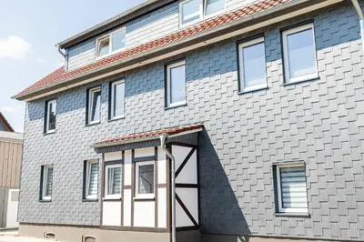Das Gebäude in dem sich die Ferienwohnung befindet