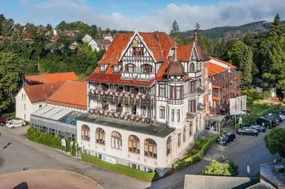 Das Gebäude in dem sich das Hotel befindet