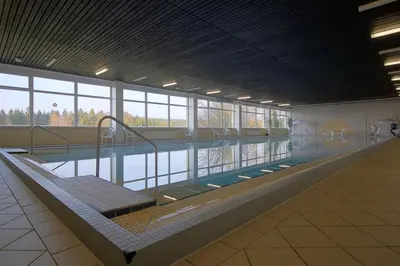 Der Swimmingpool an oder in der Nähe von Apartment 466