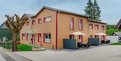 Das Gebäude in dem sich die Ferienwohnung befindet