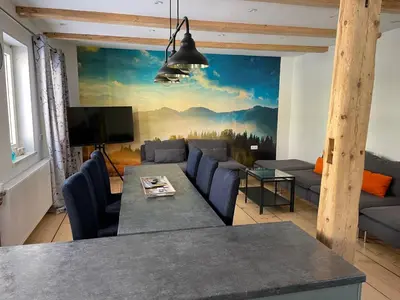Ein Sitzbereich in der Unterkunft Ferienwohnung Hohensee 1.OG
