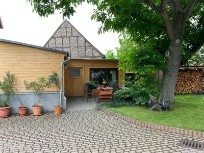 Ein Garten an der Unterkunft Ferienwohnung Silstedt