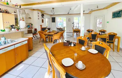 Küche/Küchenzeile in der Unterkunft Vor lauter Bäumen B&B
