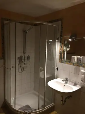 Ein Badezimmer in der Unterkunft Himmel & Hölle