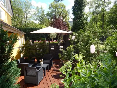 Ein Garten an der Unterkunft Ferienwohnung Haus Bettina