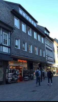 Das Gebäude in dem sich die Ferienwohnung befindet