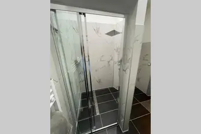 Ein Badezimmer in der Unterkunft Villa Einhorn: Altstadt Loft mit privater Terrasse