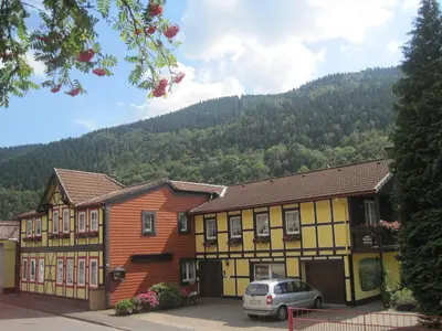 Ein allgemeiner Bergblick oder ein Berglick von der Pension aus