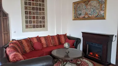 Ein Sitzbereich in der Unterkunft WeisseVilla Friedrichsbrunn Fewo EMPIRE