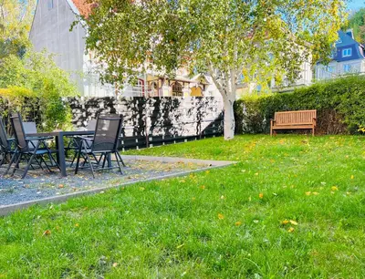 Ein Garten an der Unterkunft TraumFeWo Palais #Innenstadt #Garten #Netflix von Harztraveler