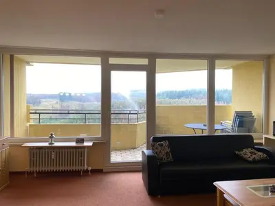 Ein Sitzbereich in der Unterkunft App 510 Panoramic Hohegeiß mit Fernblick