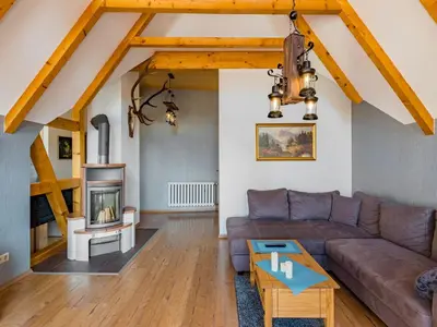 Ein Sitzbereich in der Unterkunft gemütliche Ferienwohnung in Cattenstedt