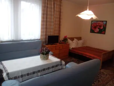 Ein Sitzbereich in der Unterkunft Ferienwohnung Markert