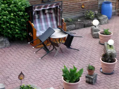 Ein Garten an der Unterkunft am Erxleben-Hotel