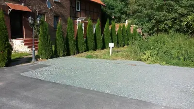 Ein Garten an der Unterkunft Halmis FeWo