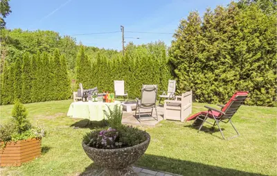Ein Garten an der Unterkunft Stunning Home In Blankenburg Harz
