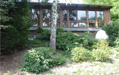 Ein Garten an der Unterkunft Ferienhaus Albertine D
