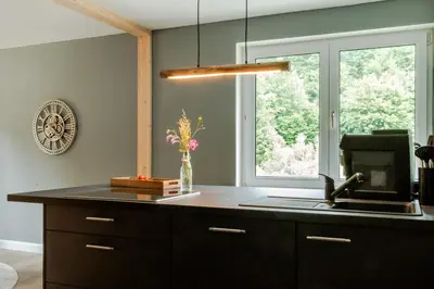 Küche/Küchenzeile in der Unterkunft Harzfalke Apartment - Ankommen und wohlfühlen.
