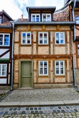 Das Gebäude in dem sich die Ferienwohnung befindet