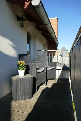 Ein Balkon oder eine Terrasse in der Unterkunft Ferienwohnung Bahnsteig 1