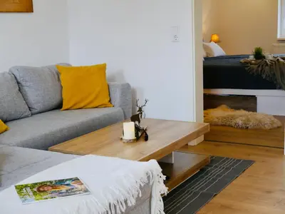 Ein Sitzbereich in der Unterkunft FeWo Fichte mit Balkon #Netflix #Innestadtnähe von Harztraveler