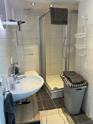 Ein Badezimmer in der Unterkunft Gemütliche Ferienwohnung im Altbau