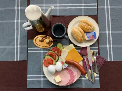 Essen in der Ferienwohnung oder in der Nähe