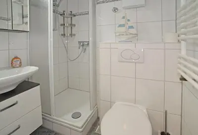 Ein Badezimmer in der Unterkunft Fewo Vierjahreszeiten