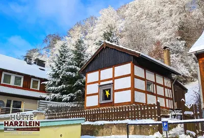 Ein allgemeiner Bergblick oder ein Berglick von des Ferienhauses aus
