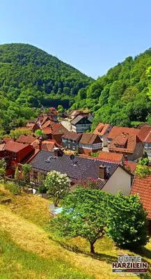 Ein allgemeiner Bergblick oder ein Berglick von des Ferienhauses aus