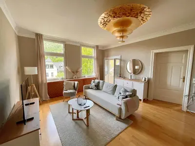 Ein Sitzbereich in der Unterkunft Ferienwohnung: Villa Eichbaum