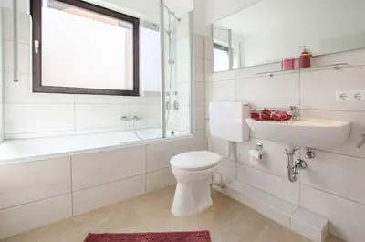 Ein Badezimmer in der Unterkunft FeWo Tante Clara