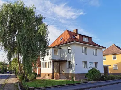 Das Gebäude in dem sich die Ferienwohnung befindet