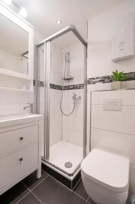 Ein Badezimmer in der Unterkunft Ferienwohnung Kleine Lotusblüte
