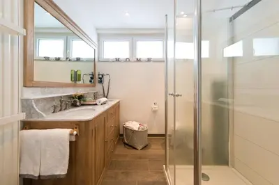 Ein Badezimmer in der Unterkunft RoLigio Ferienhaus