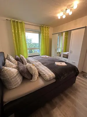 Ein Bett oder Betten in einem Zimmer der Unterkunft Harzer Traum - renoviert, inklusive Wäsche und WLAN