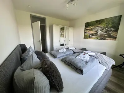 Ein Bett oder Betten in einem Zimmer der Unterkunft Harzer Traum - renoviert, inklusive Wäsche und WLAN