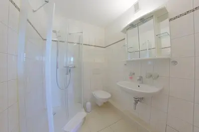 Ein Badezimmer in der Unterkunft Apartment 240