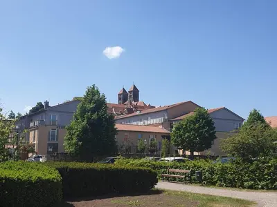 Das Gebäude in dem sich die Ferienwohnung befindet