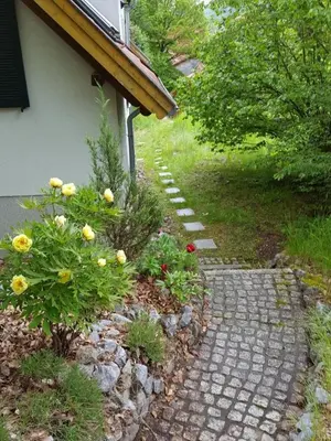 Ein Garten an der Unterkunft Gartenwohnung Bodetalblick
